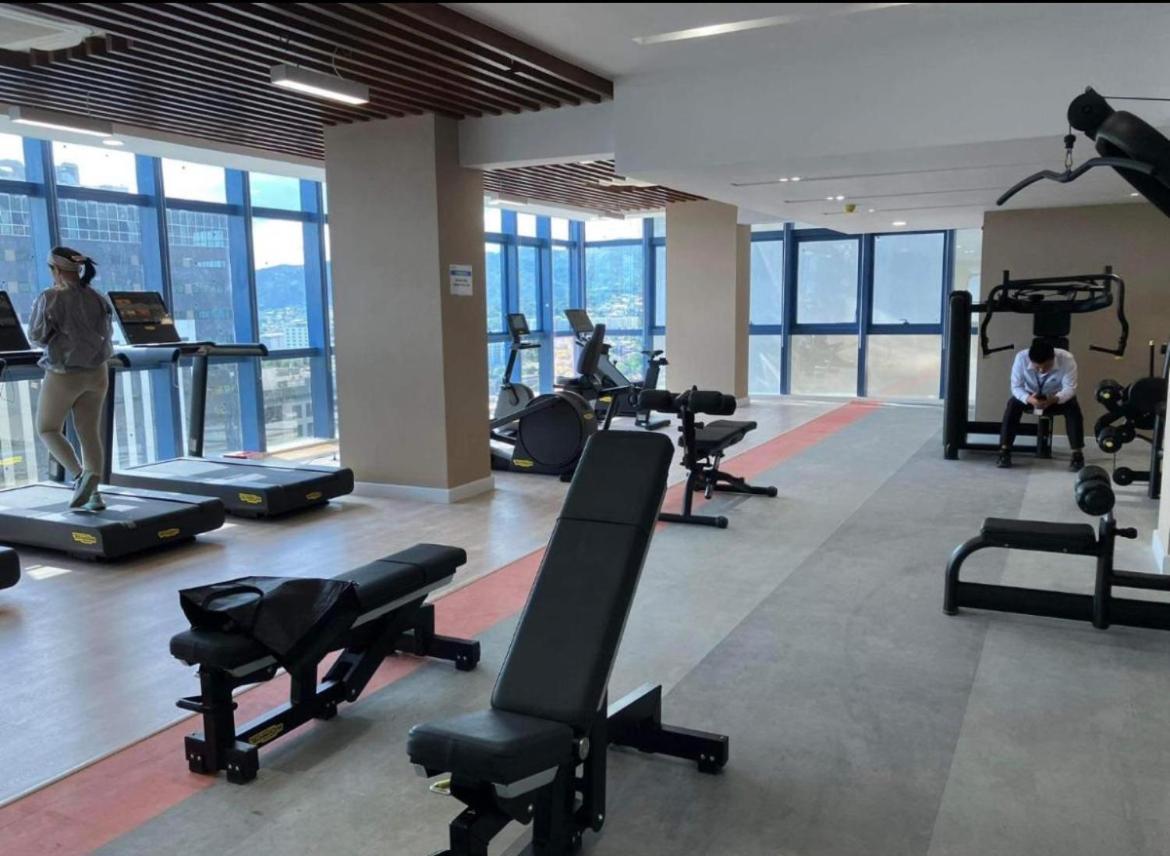 Apartment Luxury 2-br, 2 Baths At 38 Park Ave With Panoramic View Cebu